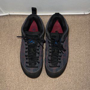 Guide Tennie Approach Shoe
